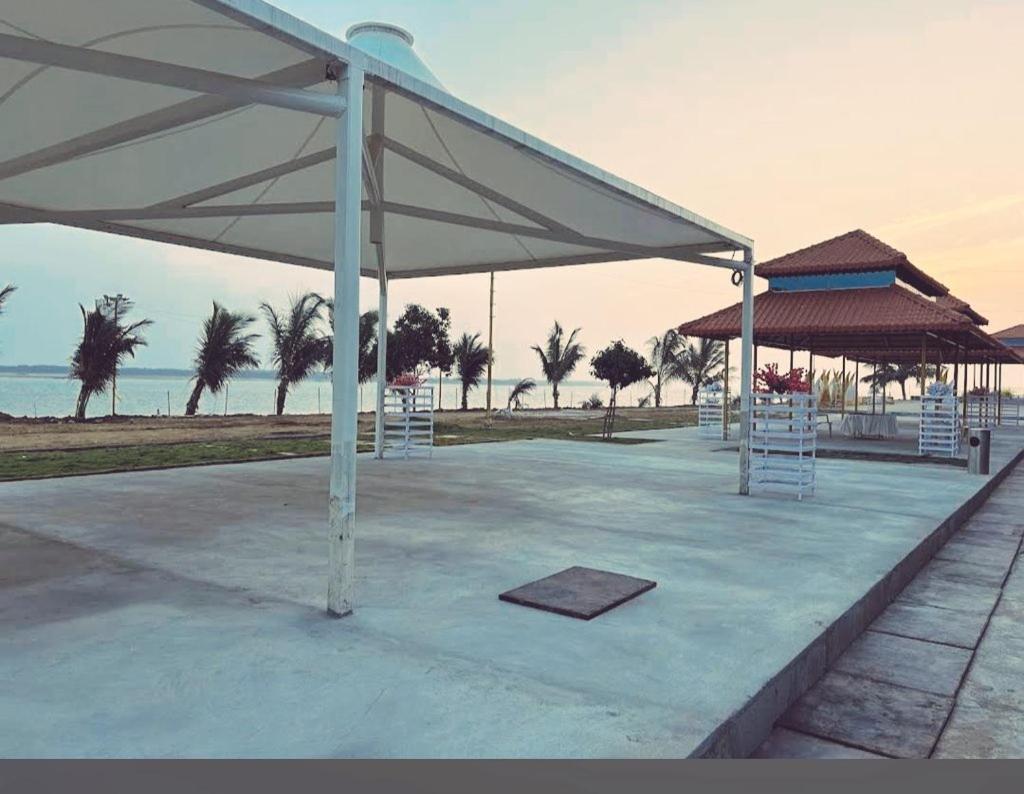 Yanam Resorts Экстерьер фото