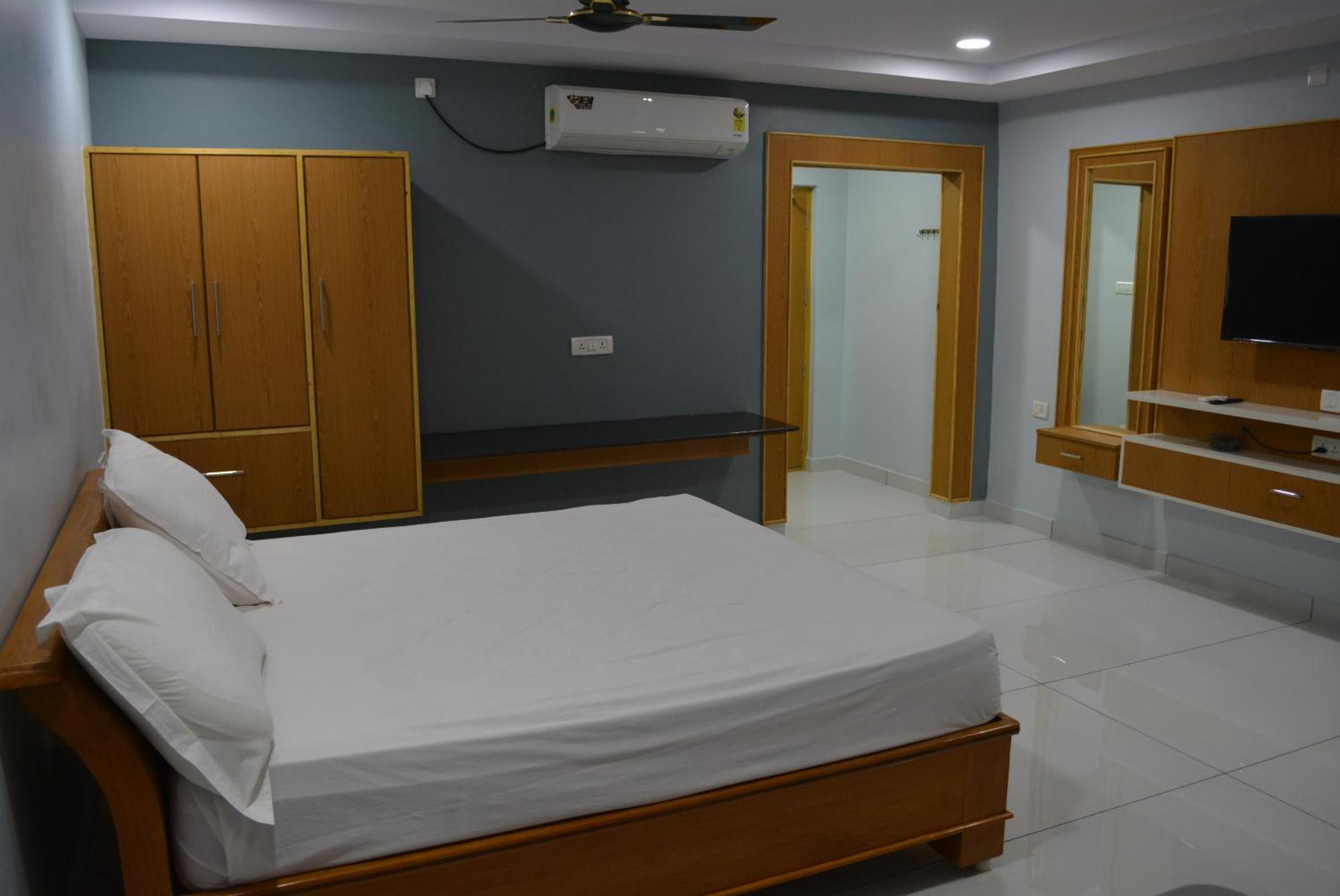 Yanam Resorts Экстерьер фото